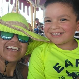 Meet your Posher, Christina